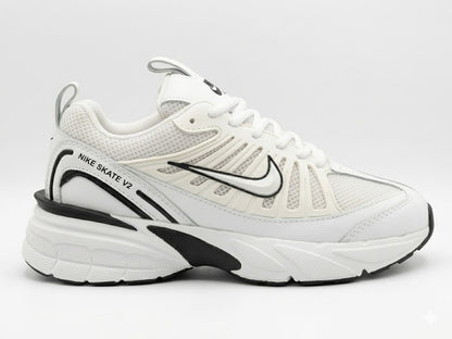 Nike Skate V2 - Blanco/Negro