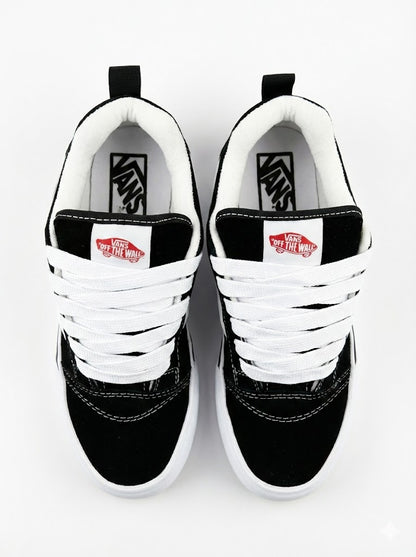 VANS Knu Skool negro